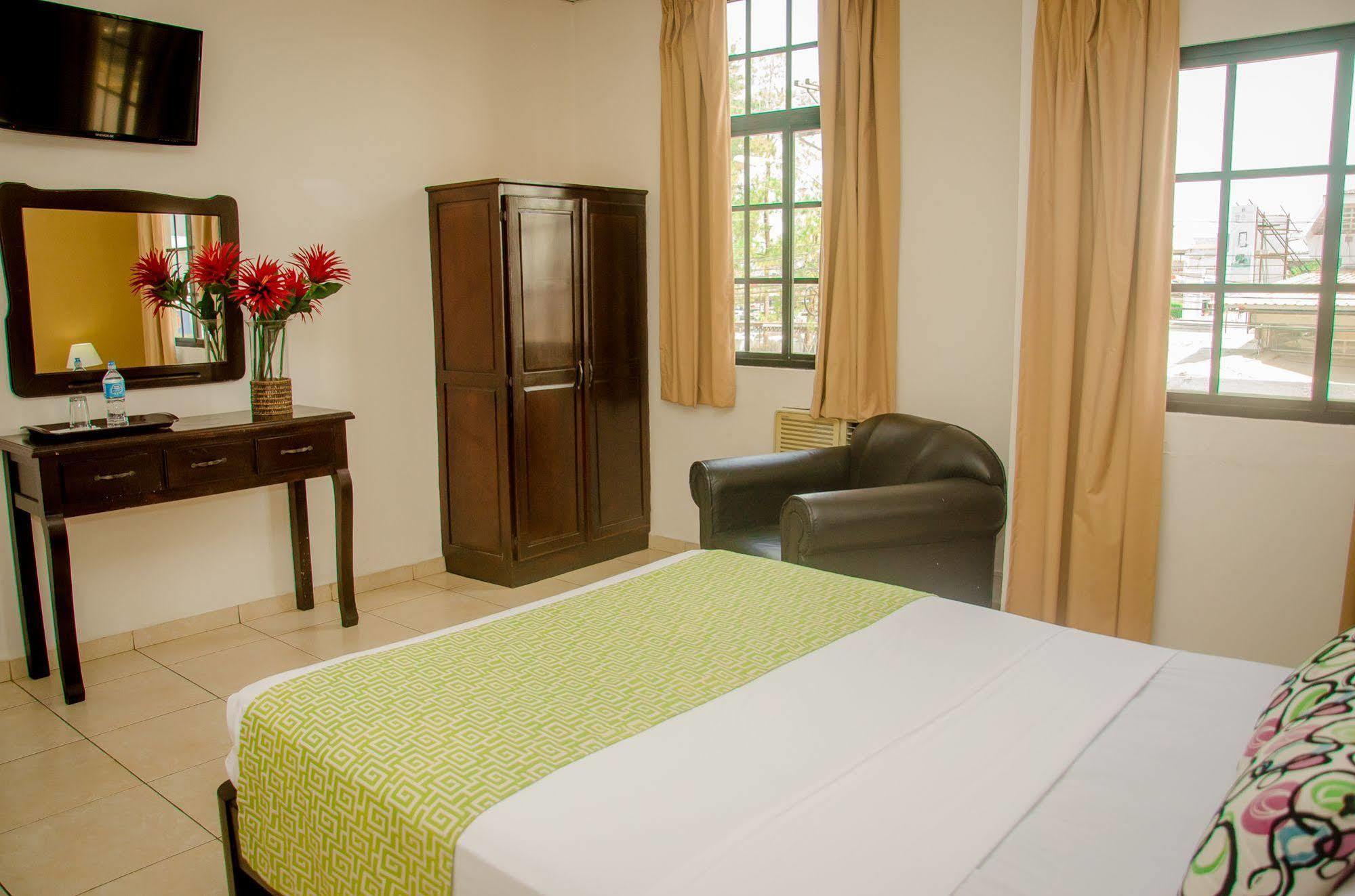 Hotel Residencial Cervantes David Dış mekan fotoğraf