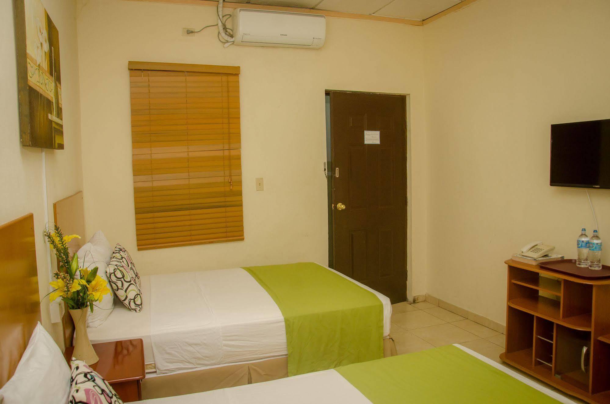Hotel Residencial Cervantes David Dış mekan fotoğraf